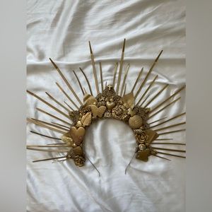 ‘Met Gala’ Gold Headpiece